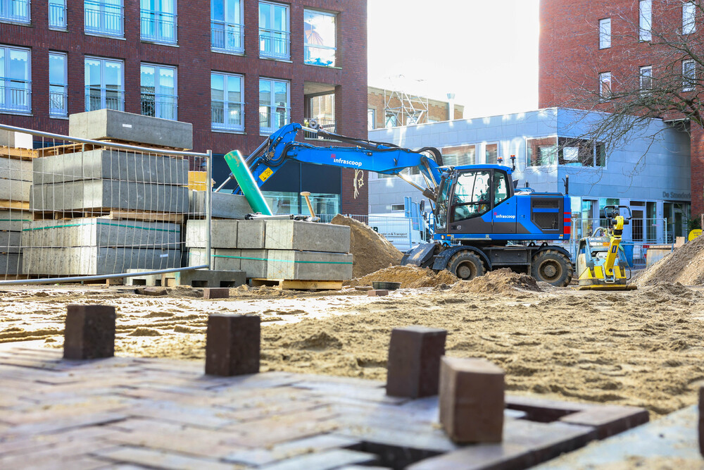 Herinrichting van het Carleysplein