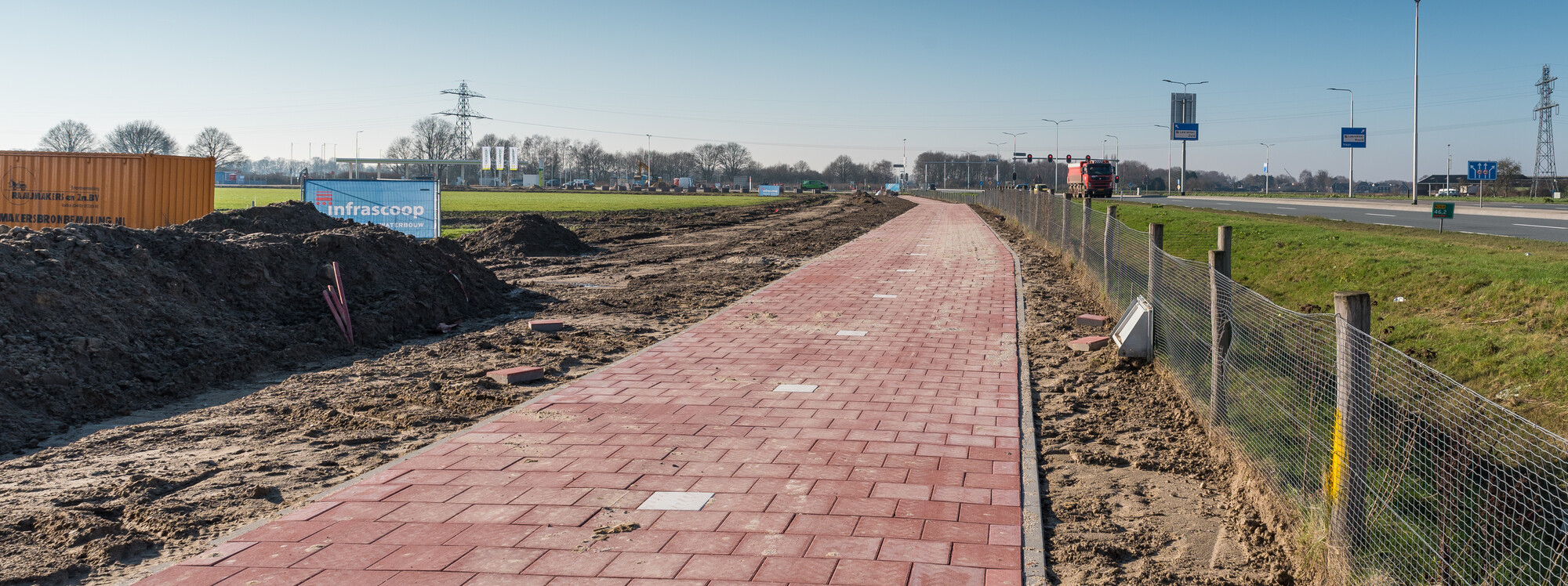 Aanleg fietspad en bouwrijp maken RBL Zuid